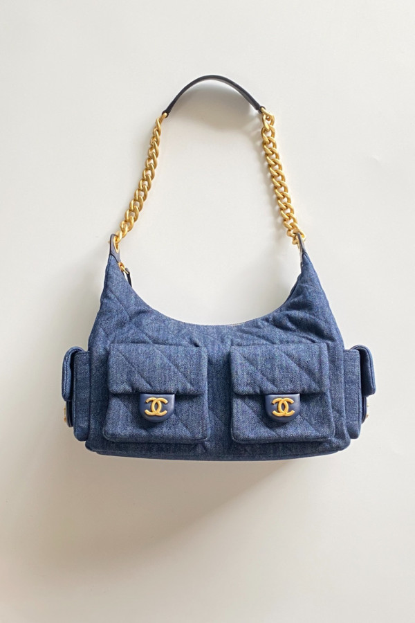 Chanel 25C Large HOBO Hippie Bag