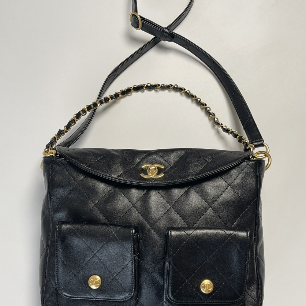 Chanel 24P lambskin Hippie Hobo underarm bag! Chanel 24P lambskin Hippie Hobo underarm bag!