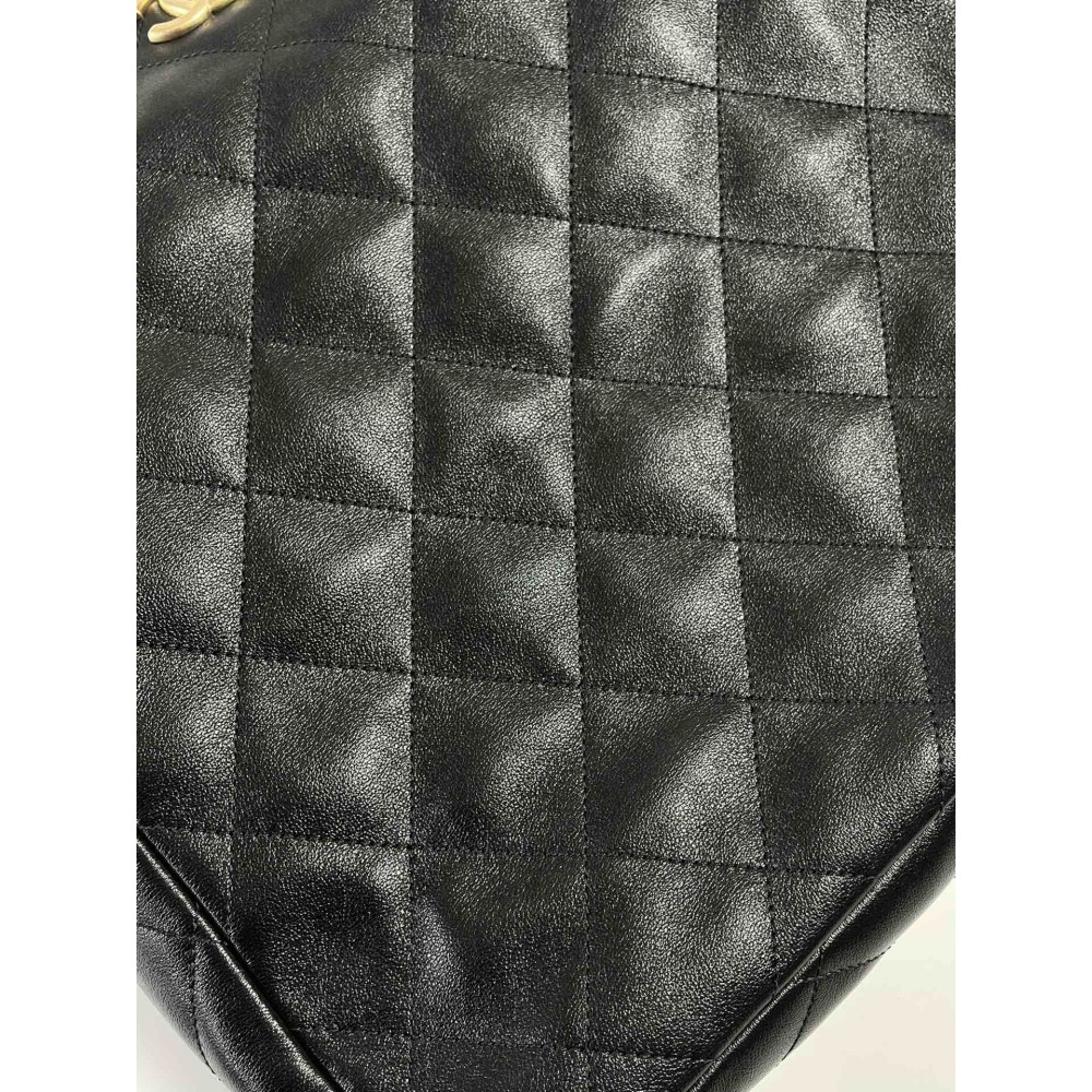 Chanel 24P lambskin Hippie Hobo underarm bag! Chanel 24P lambskin Hippie Hobo underarm bag!