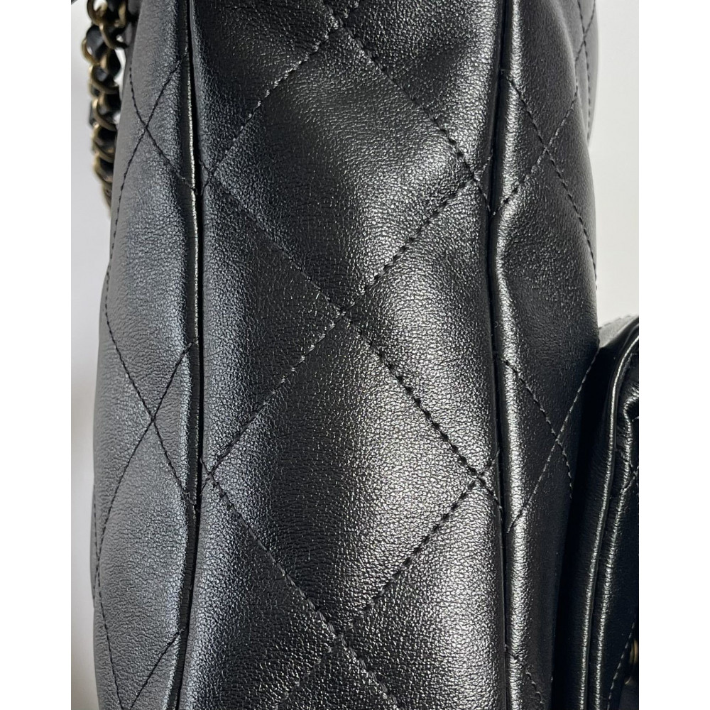 Chanel 24P lambskin Hippie Hobo underarm bag! Chanel 24P lambskin Hippie Hobo underarm bag!