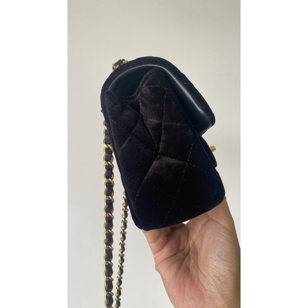 Chanel 25K CF Mini Woven Handle Flap Bag,