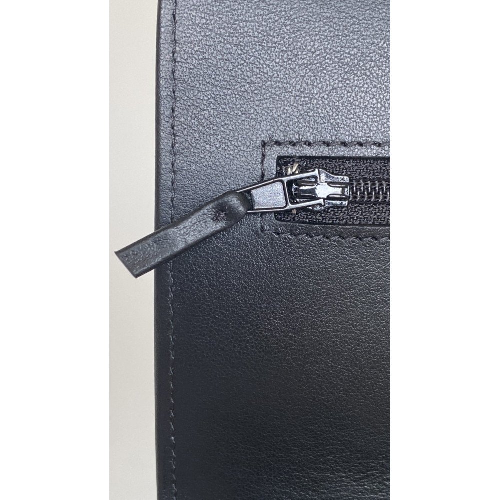 ✨ Chanel WOC Openwork Handle Bag