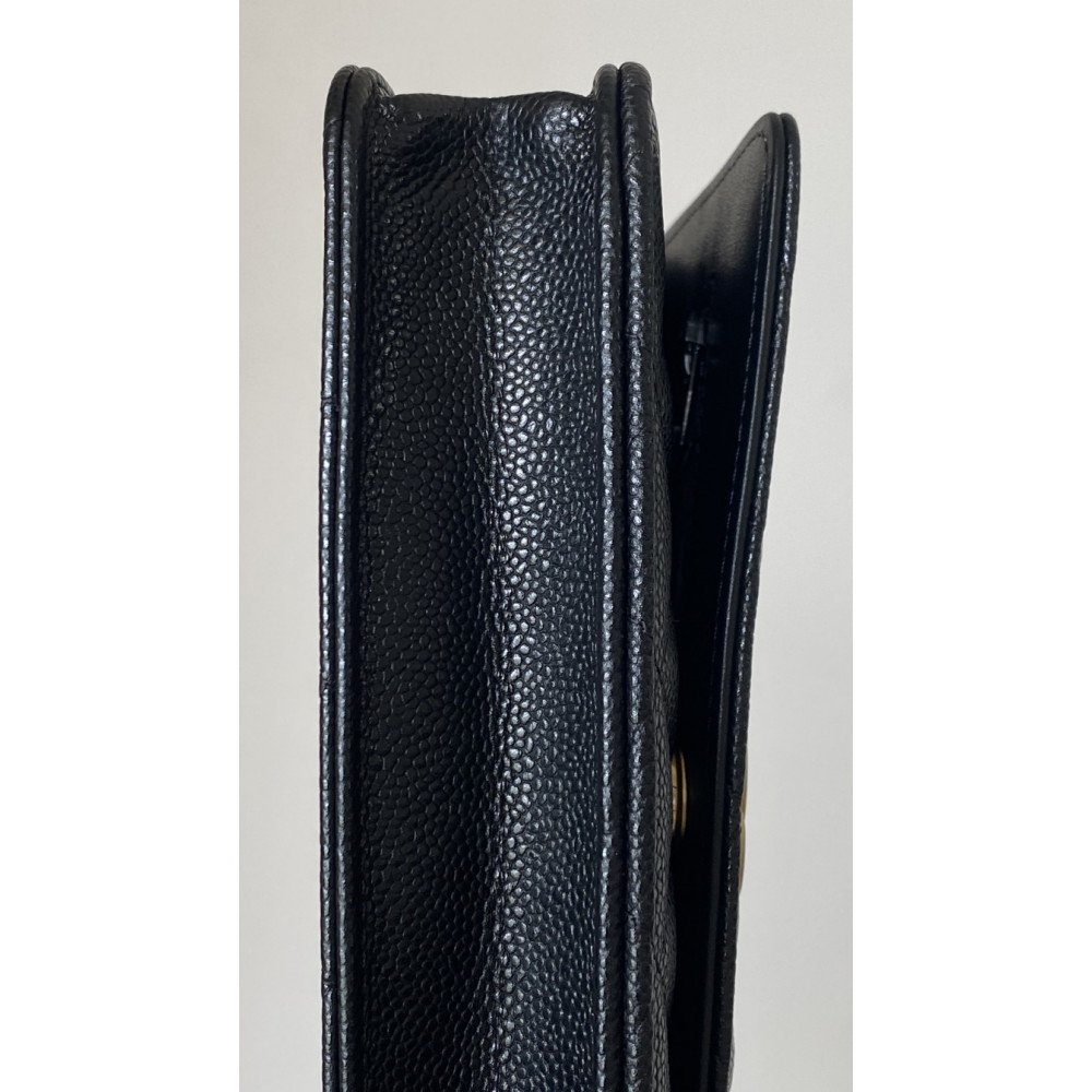 ✨ Chanel WOC Openwork Handle Bag