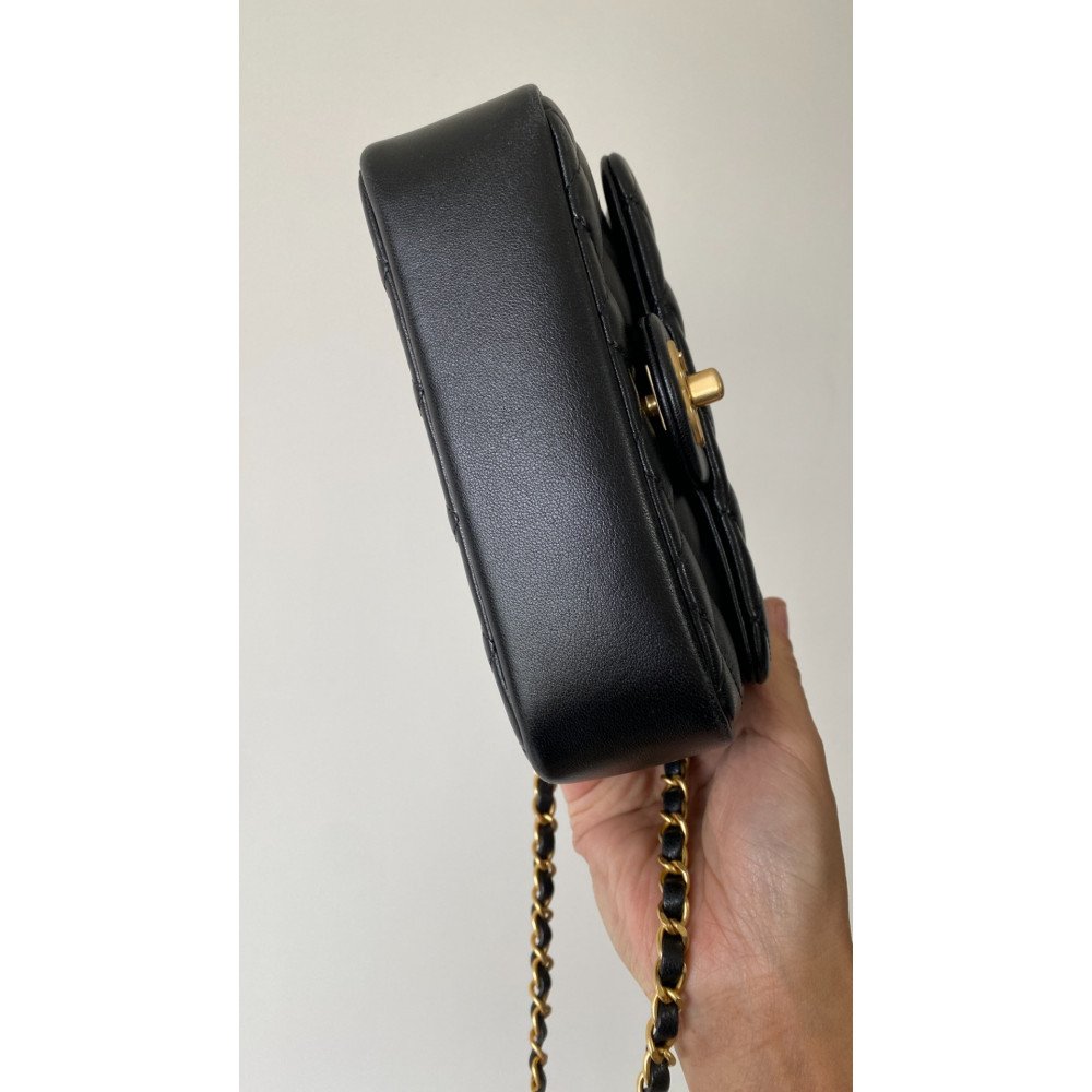 Chanel 24P NEW Pearl Chain Square Boy Bag