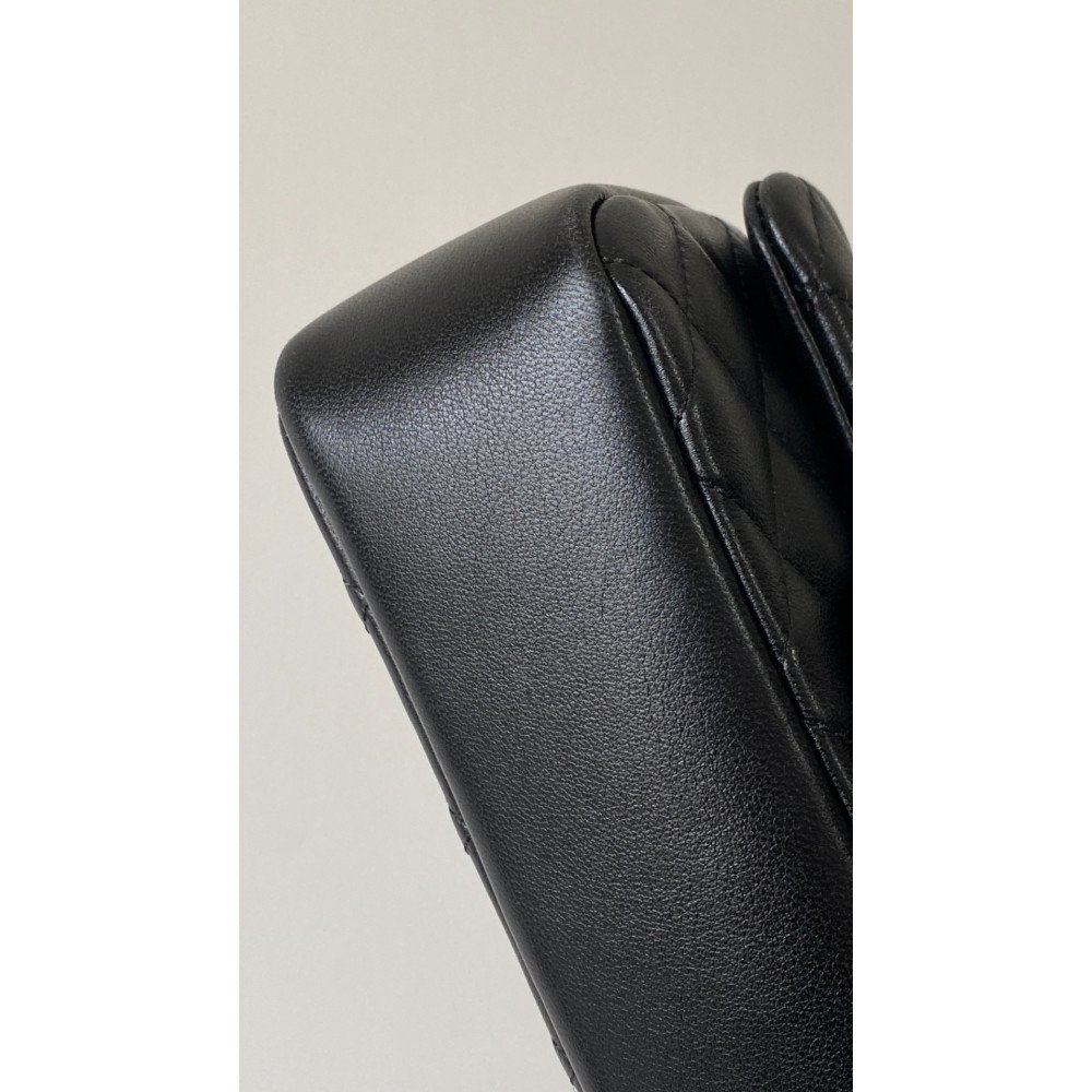 Chanel 24P NEW Pearl Chain Square Boy Bag