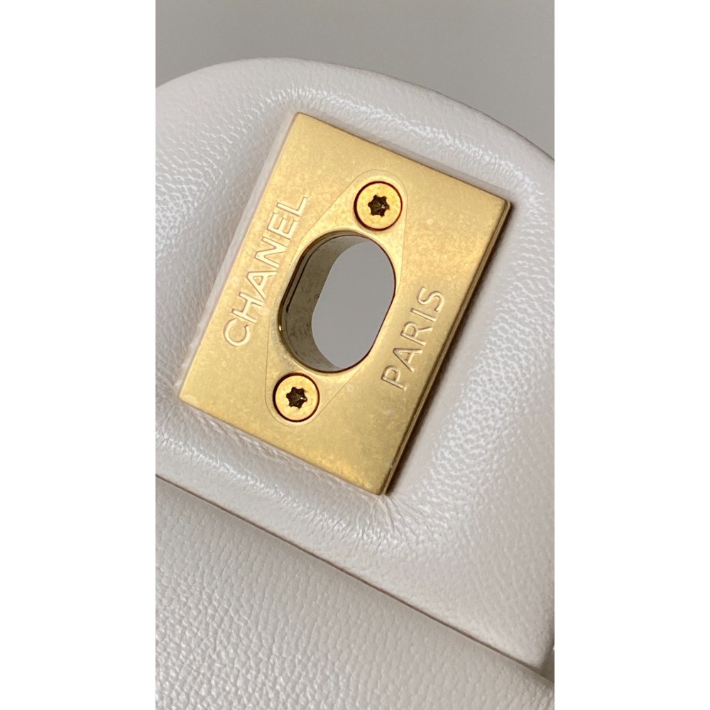 Chanel 24S New Arrival: Double Pearl Detail! Adjustable Closure! "Square Plump Mini"