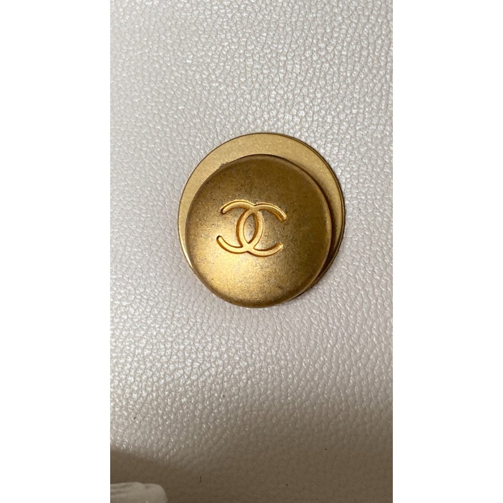 Chanel 24S New Arrival: Double Pearl Detail! Adjustable Closure! "Square Plump Mini"