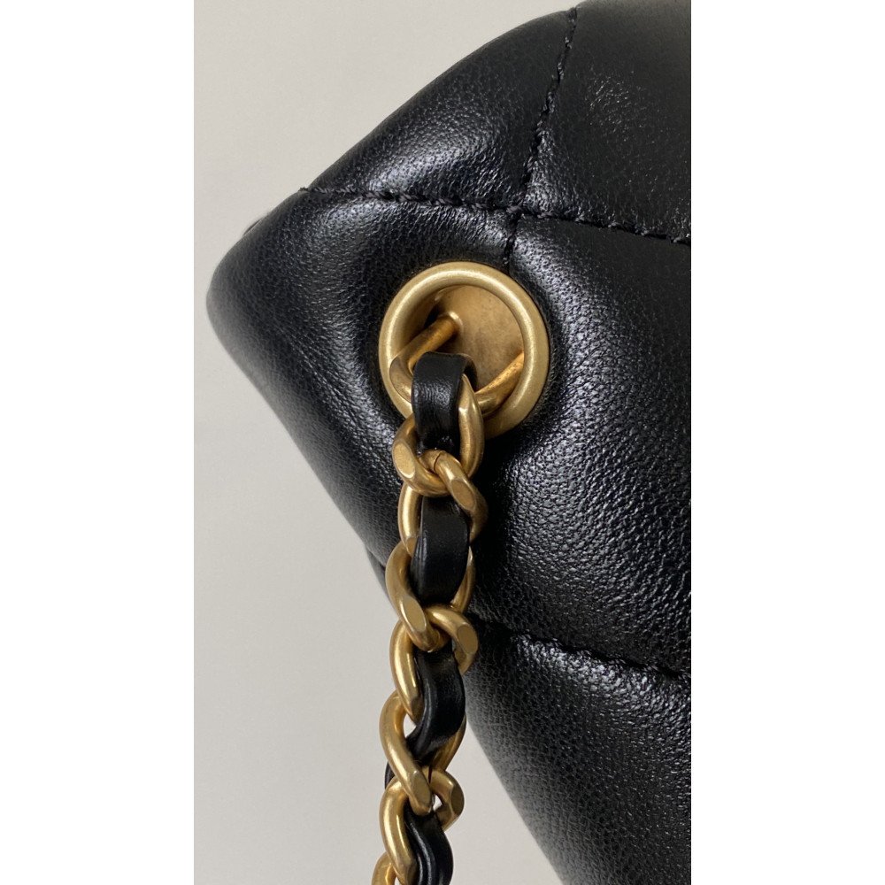 Chanel 24SS new arrival with double pearls! 