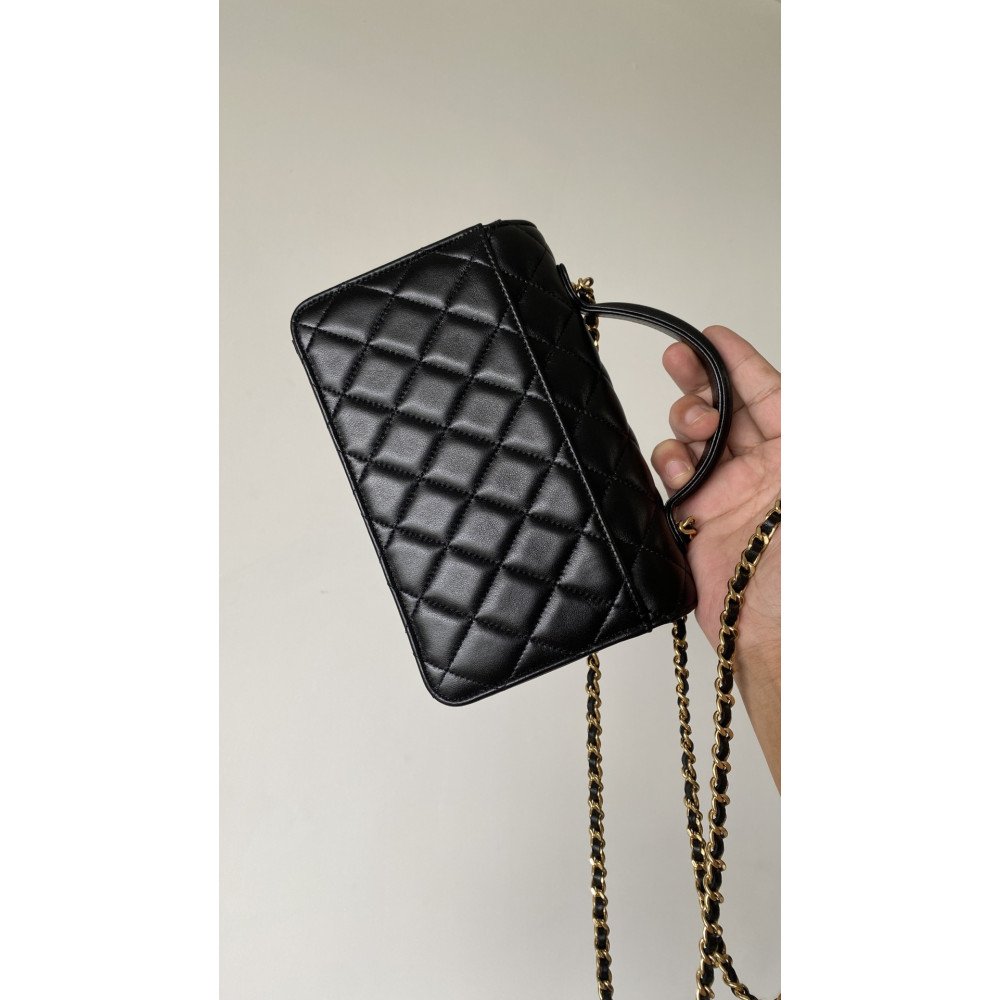 Chanel 25B New Handle Style Woc