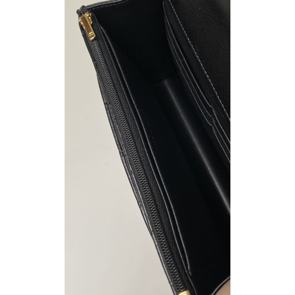 Chanel 25B New Handle Style Woc