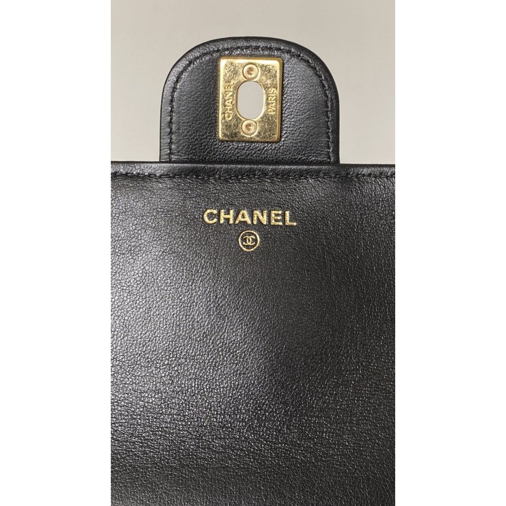Chanel 25B New Handle Style Woc