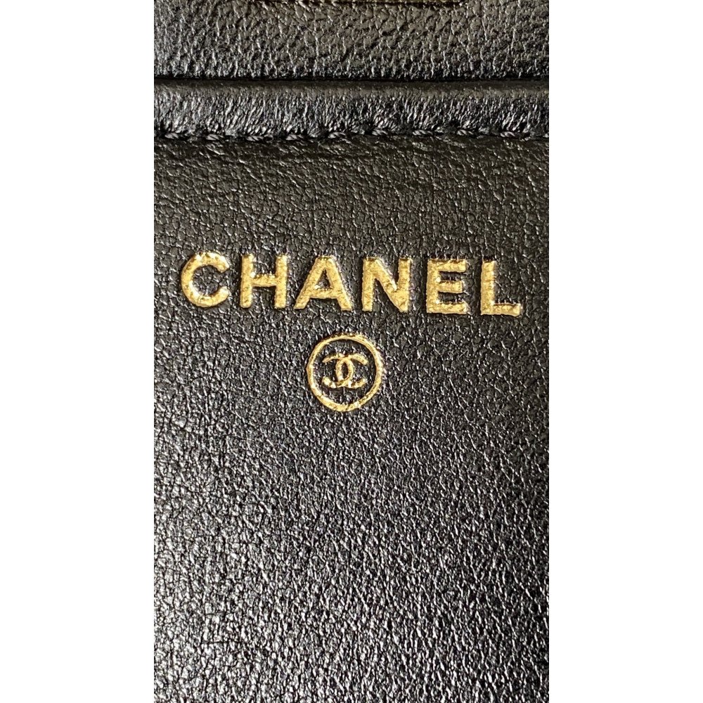 Chanel 25B New Handle Style Woc