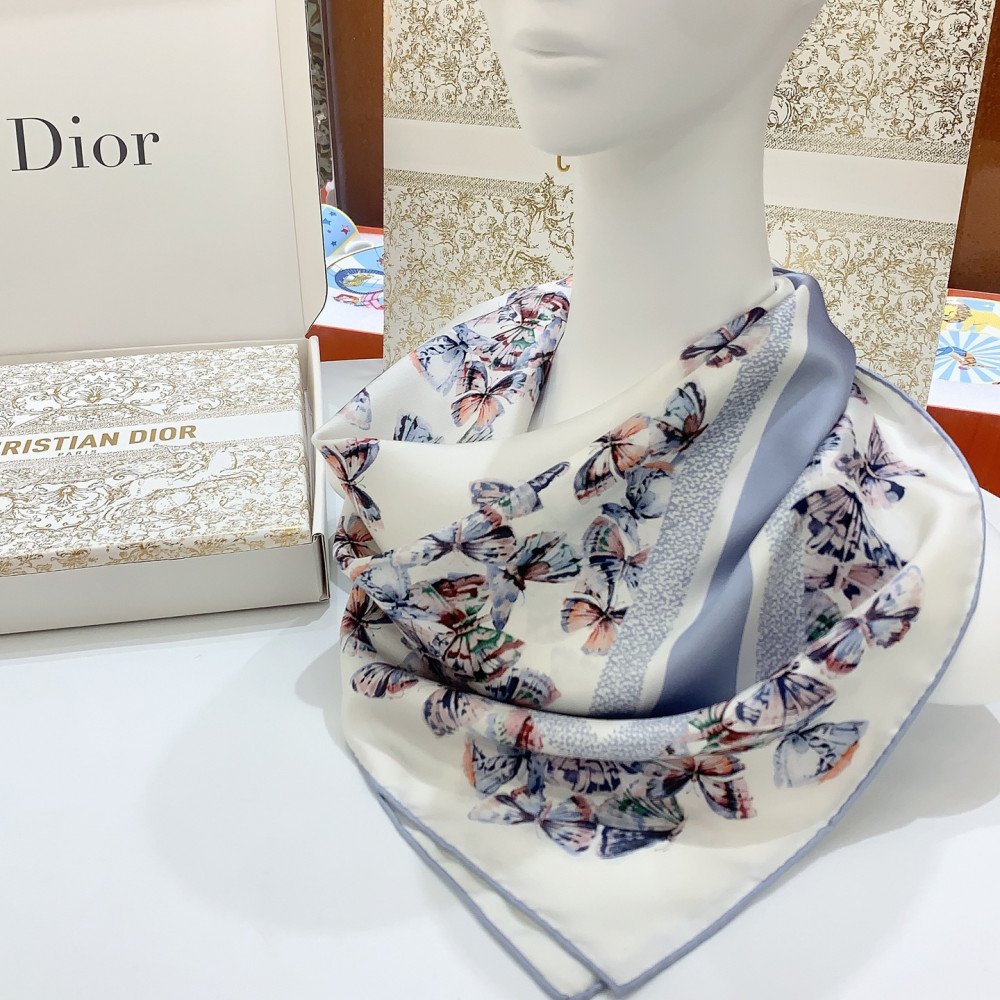 Dior 100% Mulberry Silk 90cm Scarf! Dior 100% Mulberry Silk 90cm Scarf!