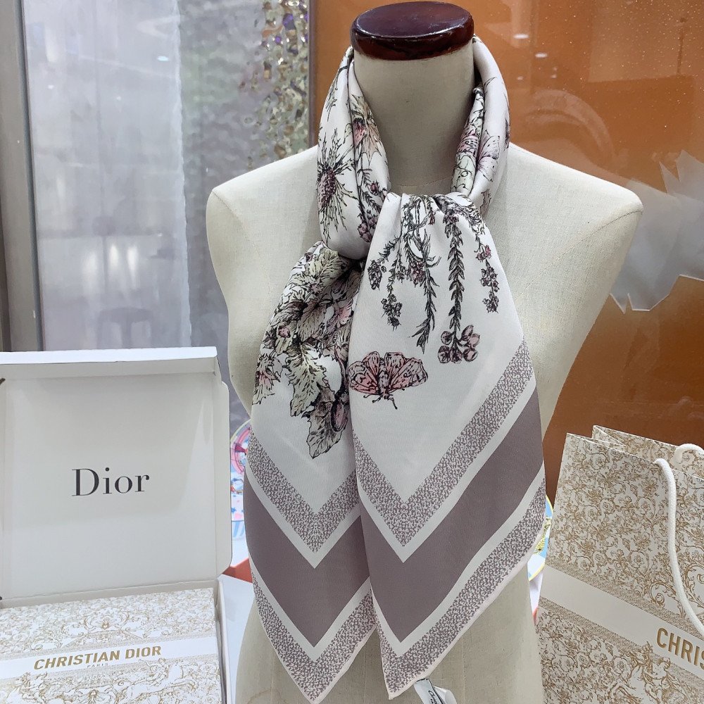 Dior 100% Mulberry Silk 90cm Scarf!  