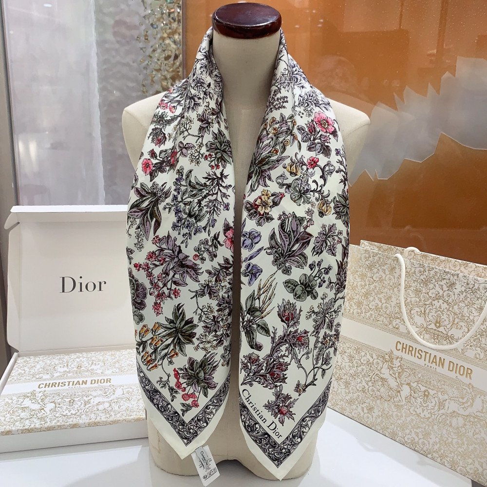 Dior 100% Mulberry Silk 90cm Scarf!  