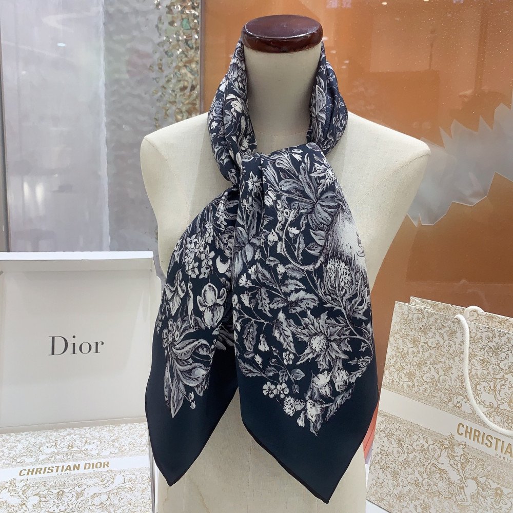 Dior 100% Mulberry Silk 90cm Scarf!  