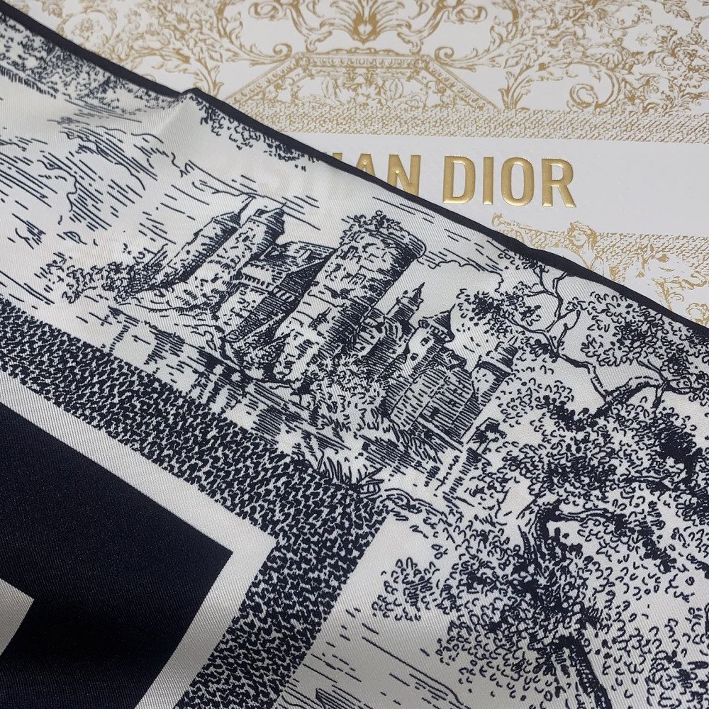 Dior 100% Mulberry Silk 90cm Scarf! Dior 100% Mulberry Silk 90cm Scarf!