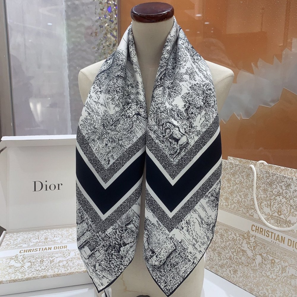 Dior 100% Mulberry Silk 90cm Scarf! Dior 100% Mulberry Silk 90cm Scarf!