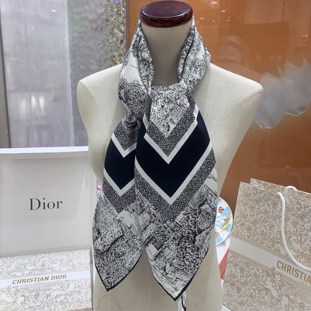 Dior 100% Mulberry Silk 90cm Scarf! Dior 100% Mulberry Silk 90cm Scarf!