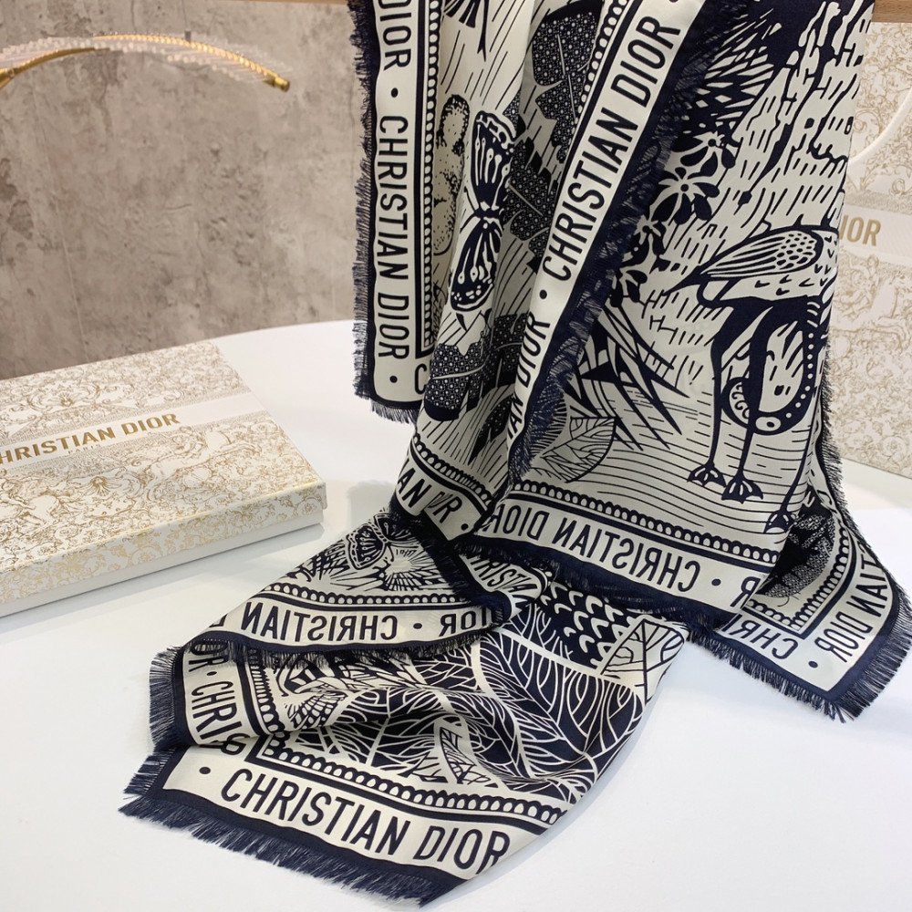 Dior 100% Mulberry Silk 90cm Scarf! Dior 100% Mulberry Silk 90cm Scarf!