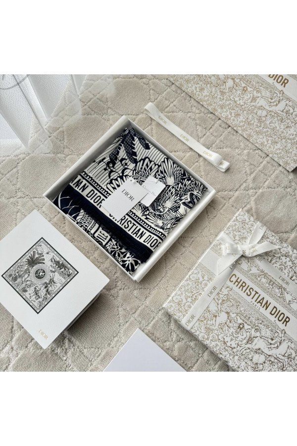 Dior 100% Mulberry Silk 90cm Scarf!  