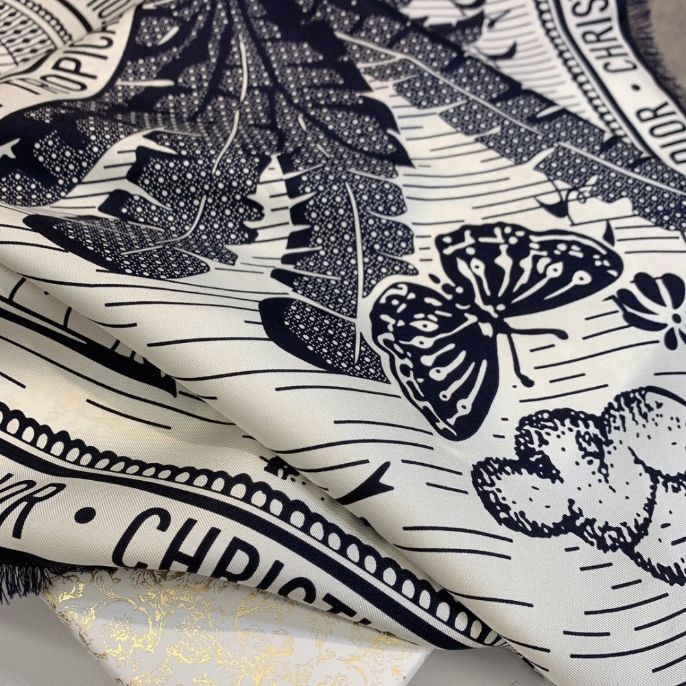 Dior 100% Mulberry Silk 90cm Scarf! Dior 100% Mulberry Silk 90cm Scarf!