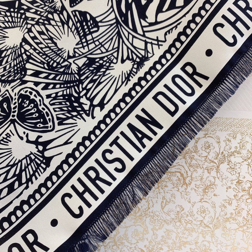 Dior 100% Mulberry Silk 90cm Scarf! Dior 100% Mulberry Silk 90cm Scarf!