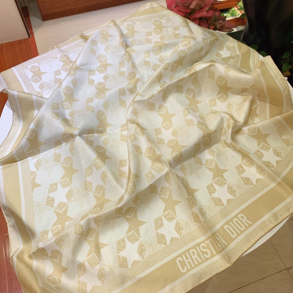 Dior 100% Mulberry Silk 90cm Scarf! Dior 100% Mulberry Silk 90cm Scarf!