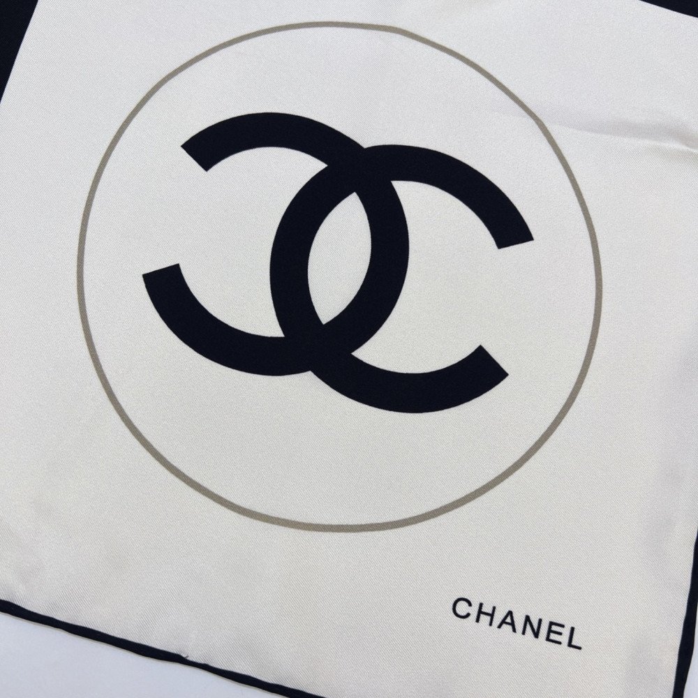 Chanel 100% silk 90cm square scarf!  