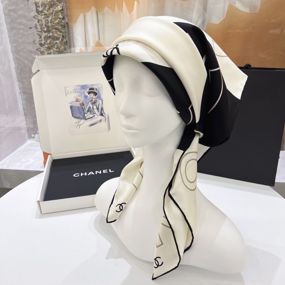 Chanel 100% silk 90cm square scarf!  