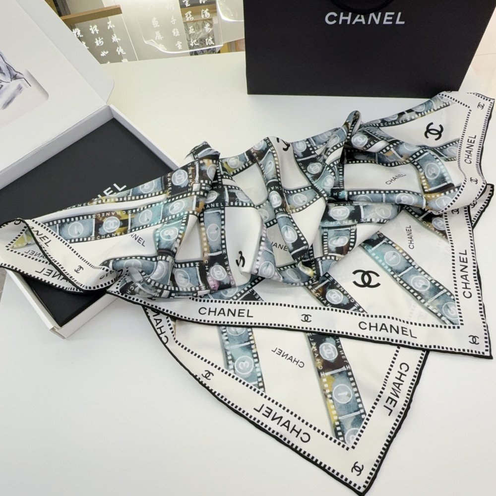 Chanel 100% silk 90cm square scarf!  