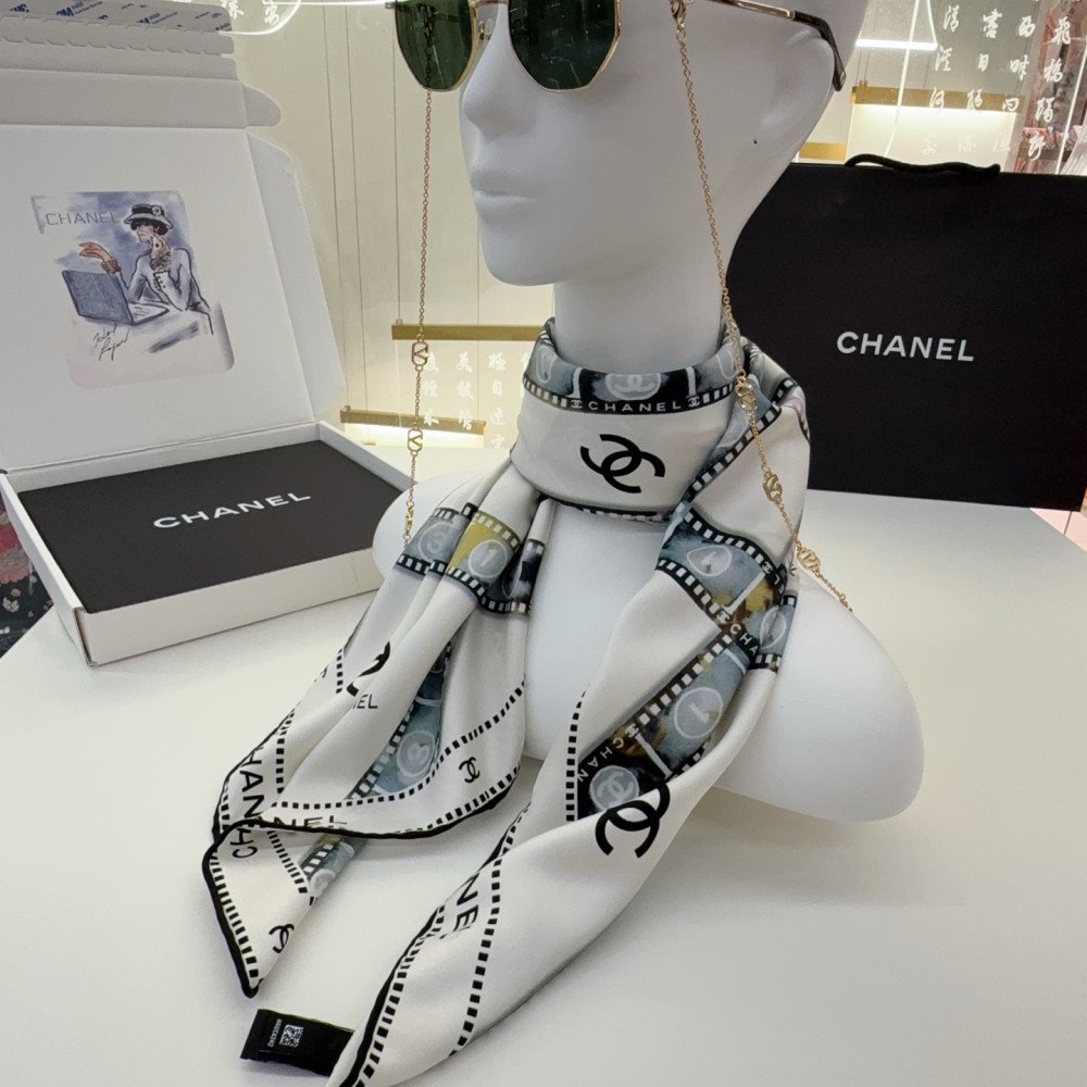 Chanel 100% silk 90cm square scarf!  