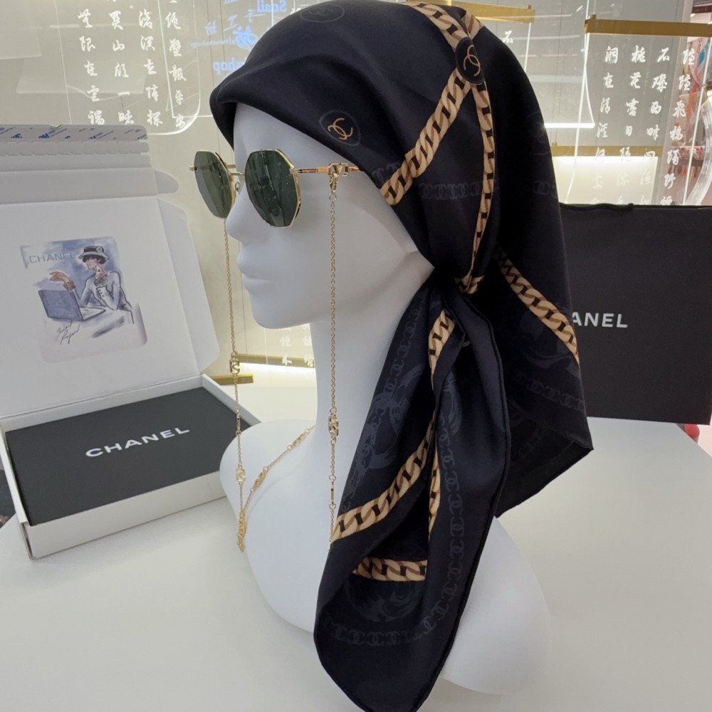 Chanel 100% silk 90cm square scarf!  
