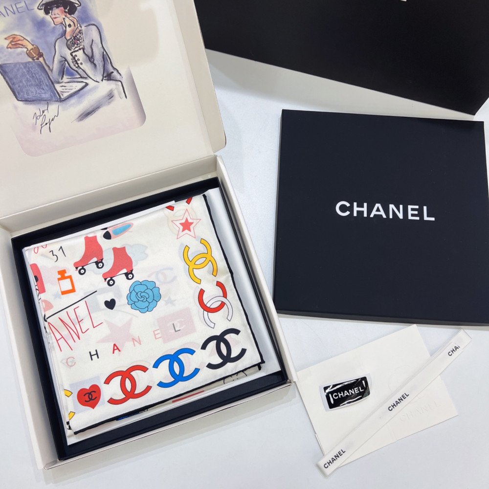 Chanel 100% silk 90cm square scarf! Chanel 100% silk 90cm square scarf!