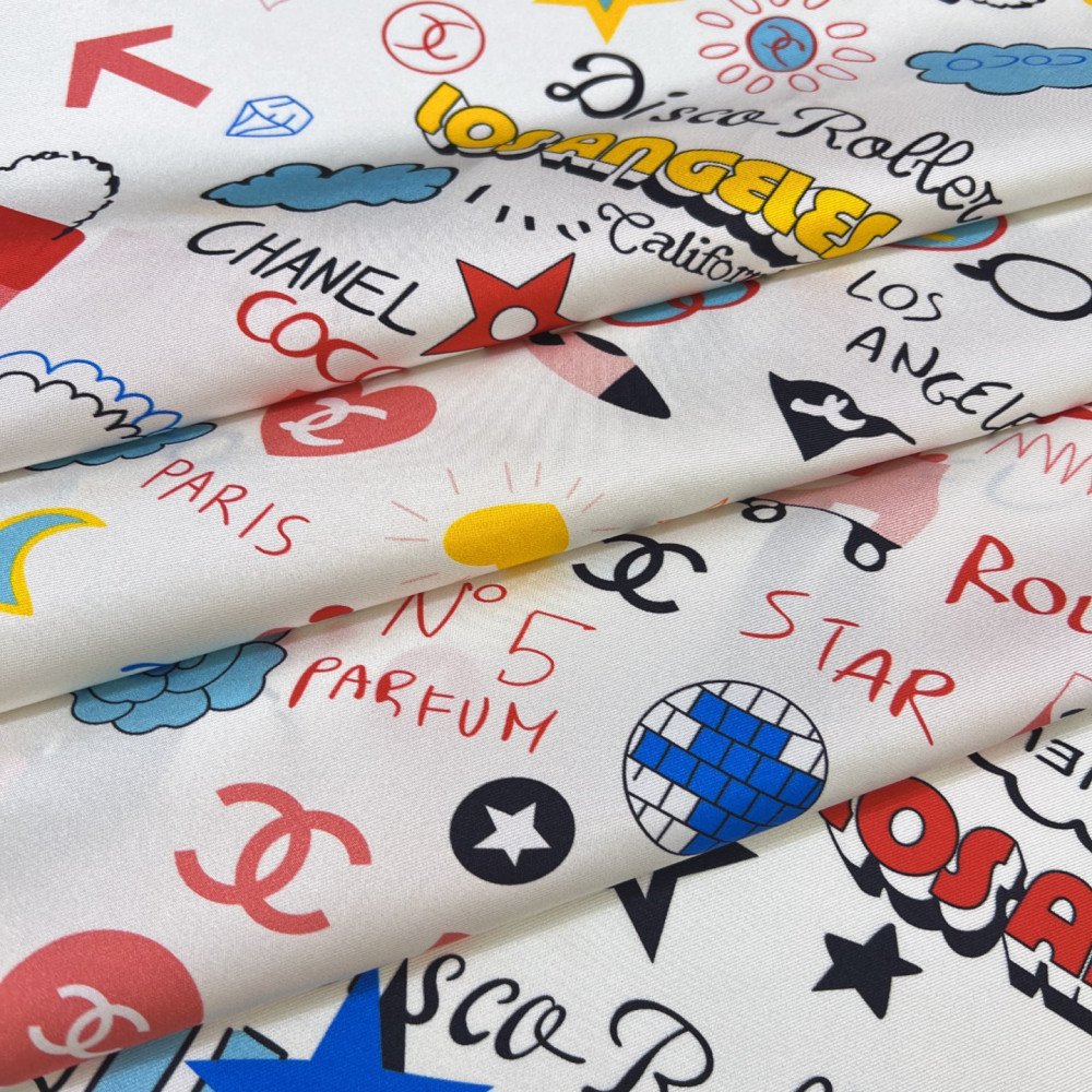 Chanel 100% silk 90cm square scarf! Chanel 100% silk 90cm square scarf!