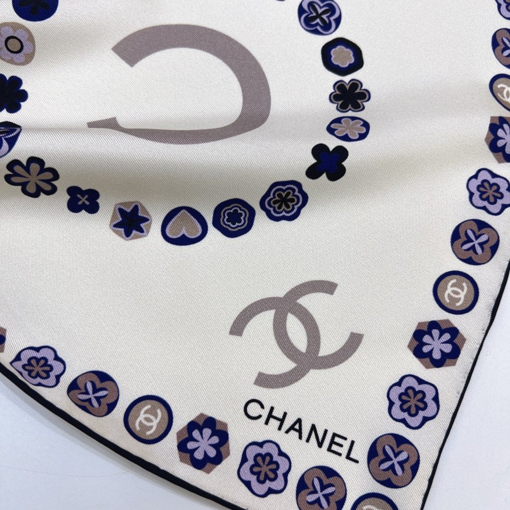 Chanel 100% silk 90cm square scarf!  