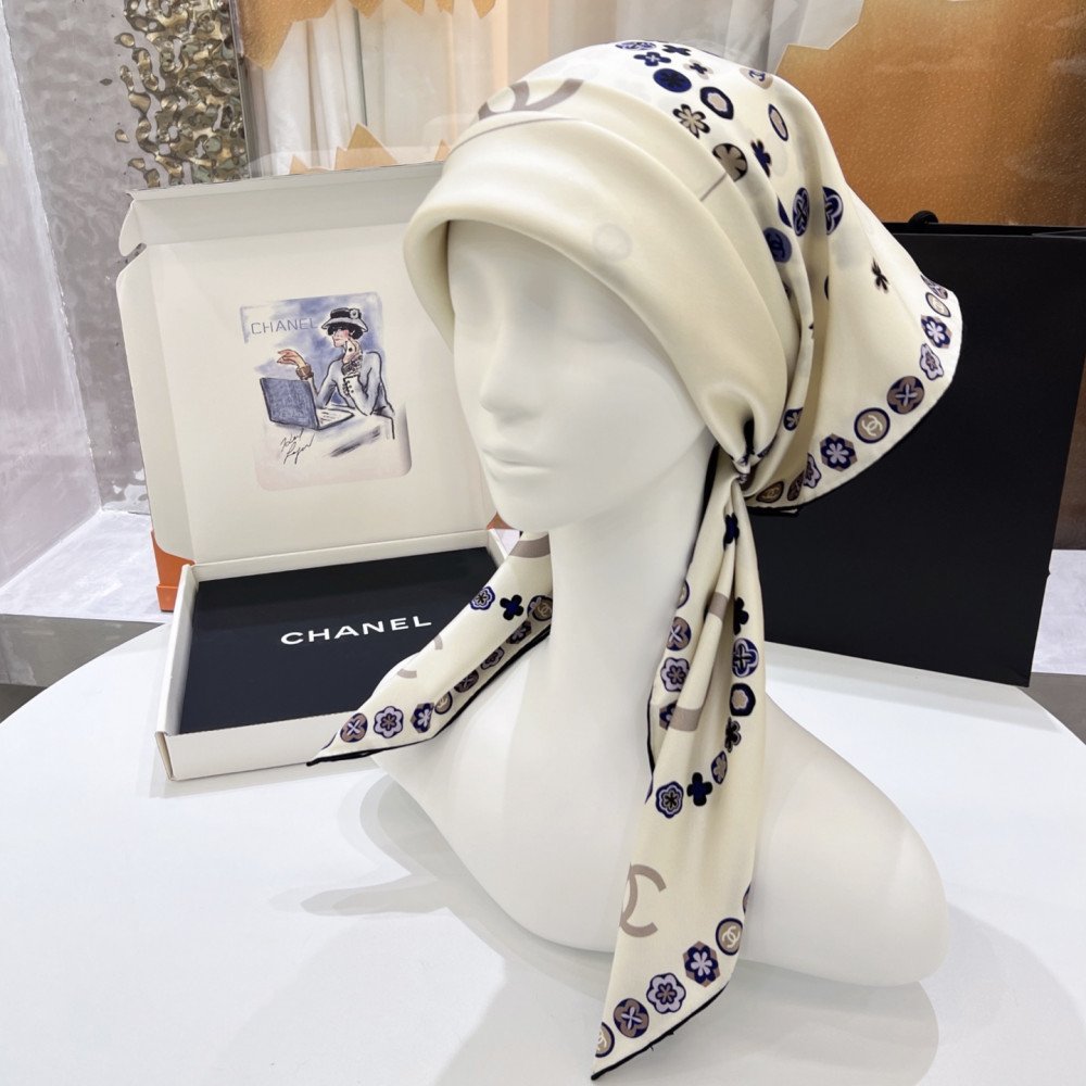Chanel 100% silk 90cm square scarf!  
