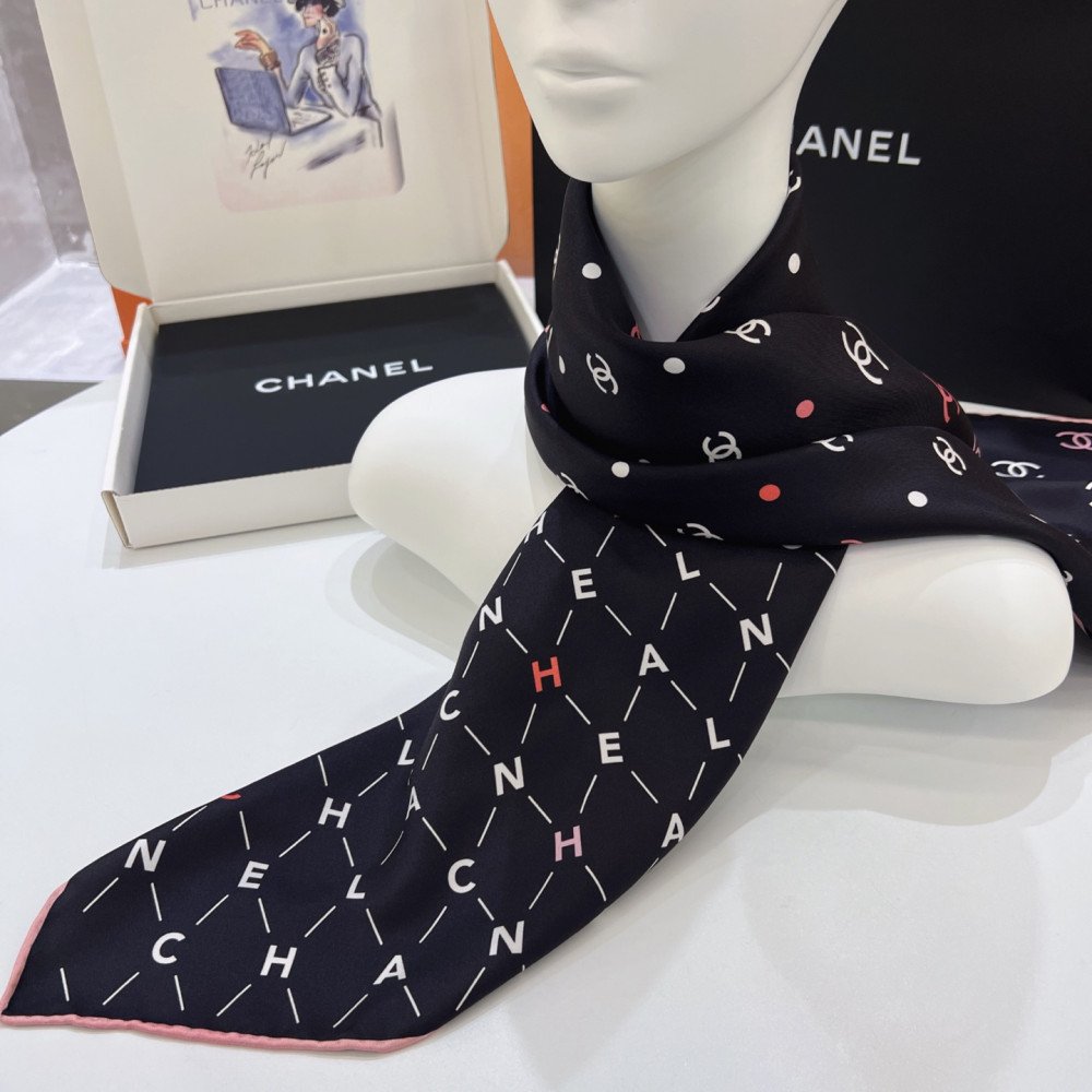 Chanel 100% silk 90cm square scarf!  