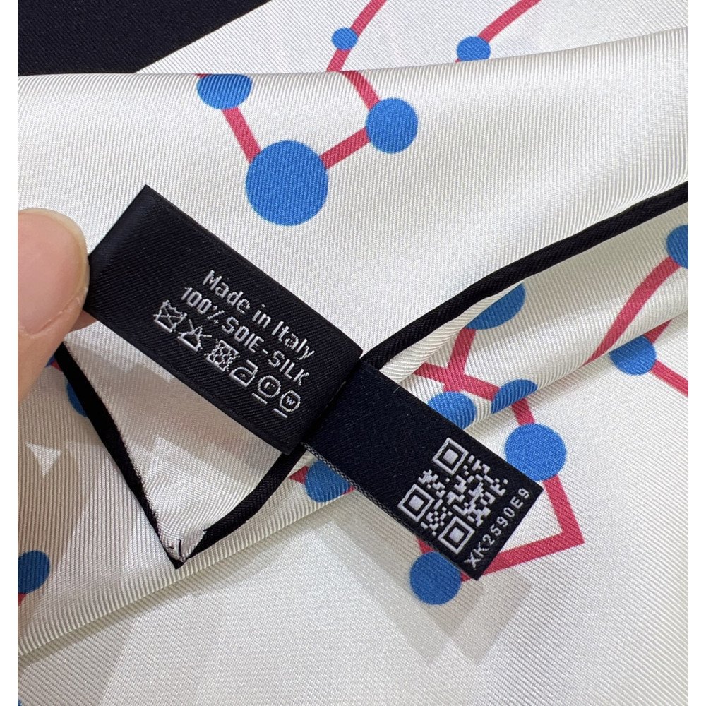 Chanel 100% silk 90cm square scarf!  