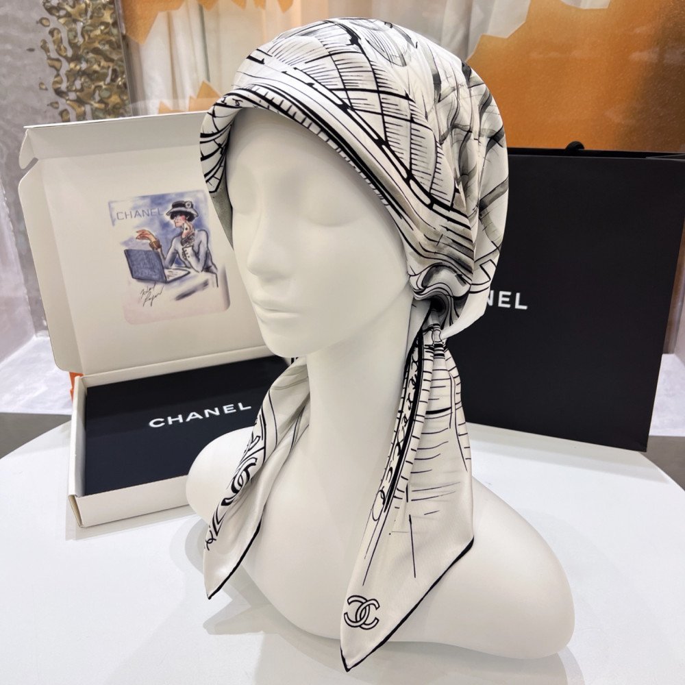 Chanel 100% silk 90cm square scarf!  