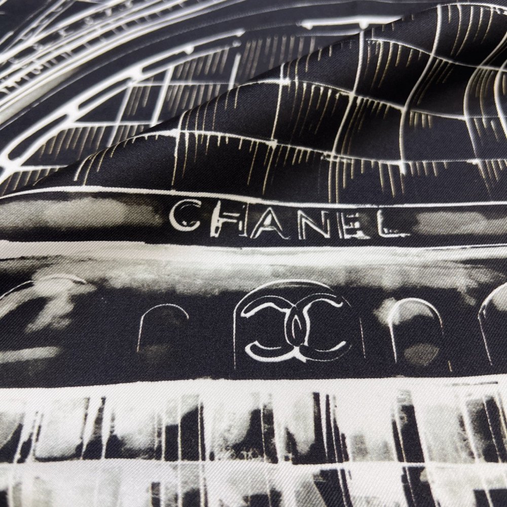 Chanel 100% silk 90cm square scarf!  