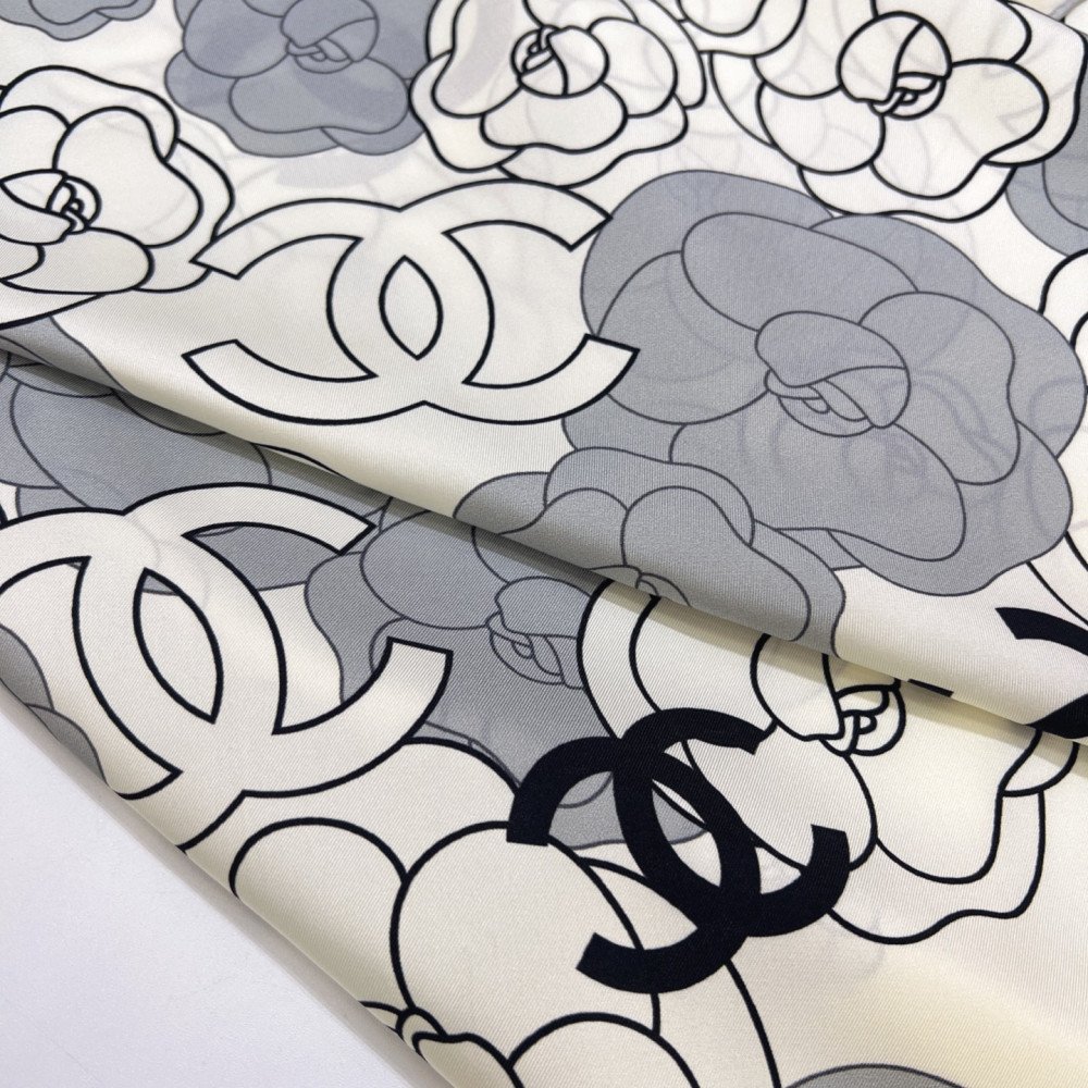 Chanel 100% silk 90cm square scarf!  