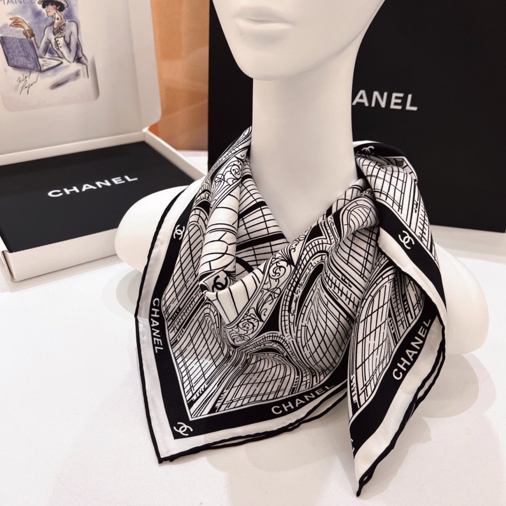 Chanel 100% silk 90cm square scarf!  