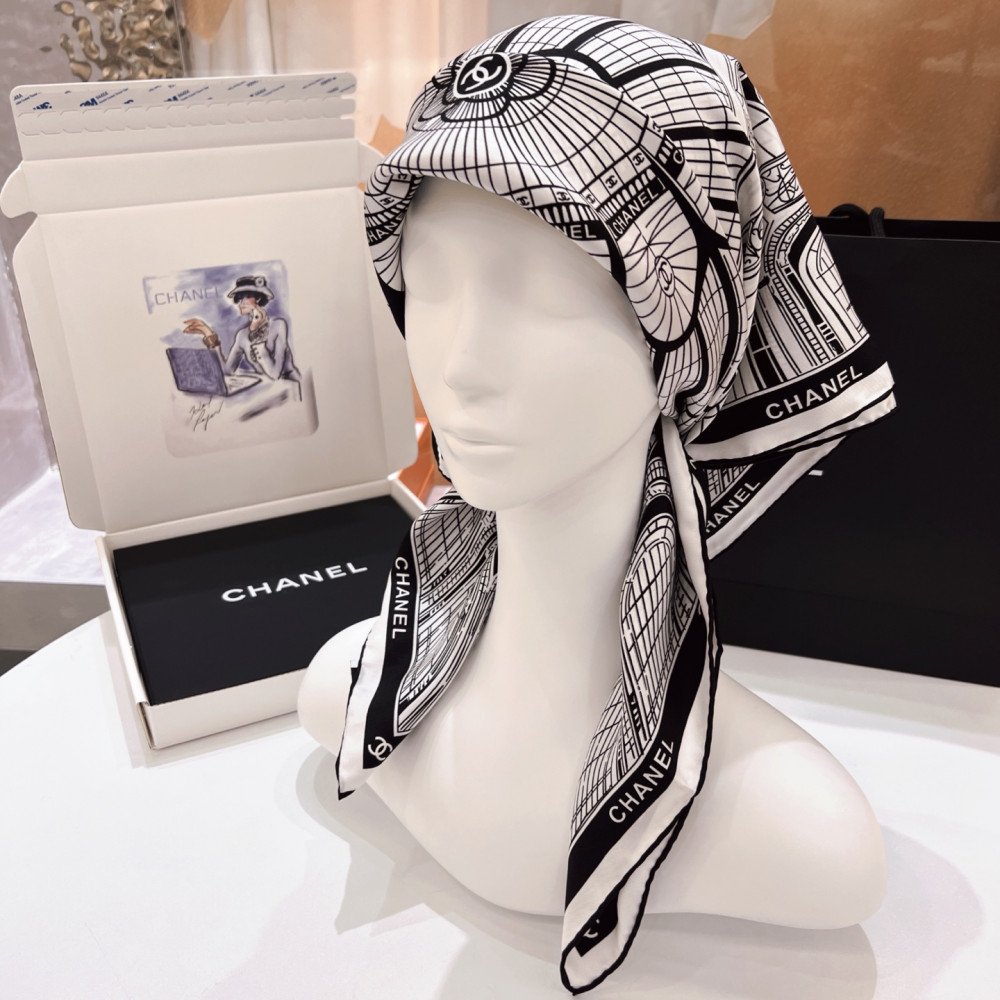 Chanel 100% silk 90cm square scarf!  