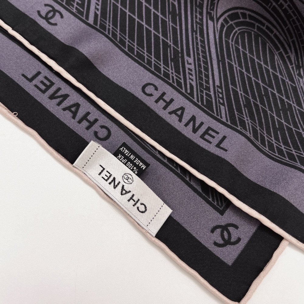 Chanel 100% silk 90cm square scarf!  