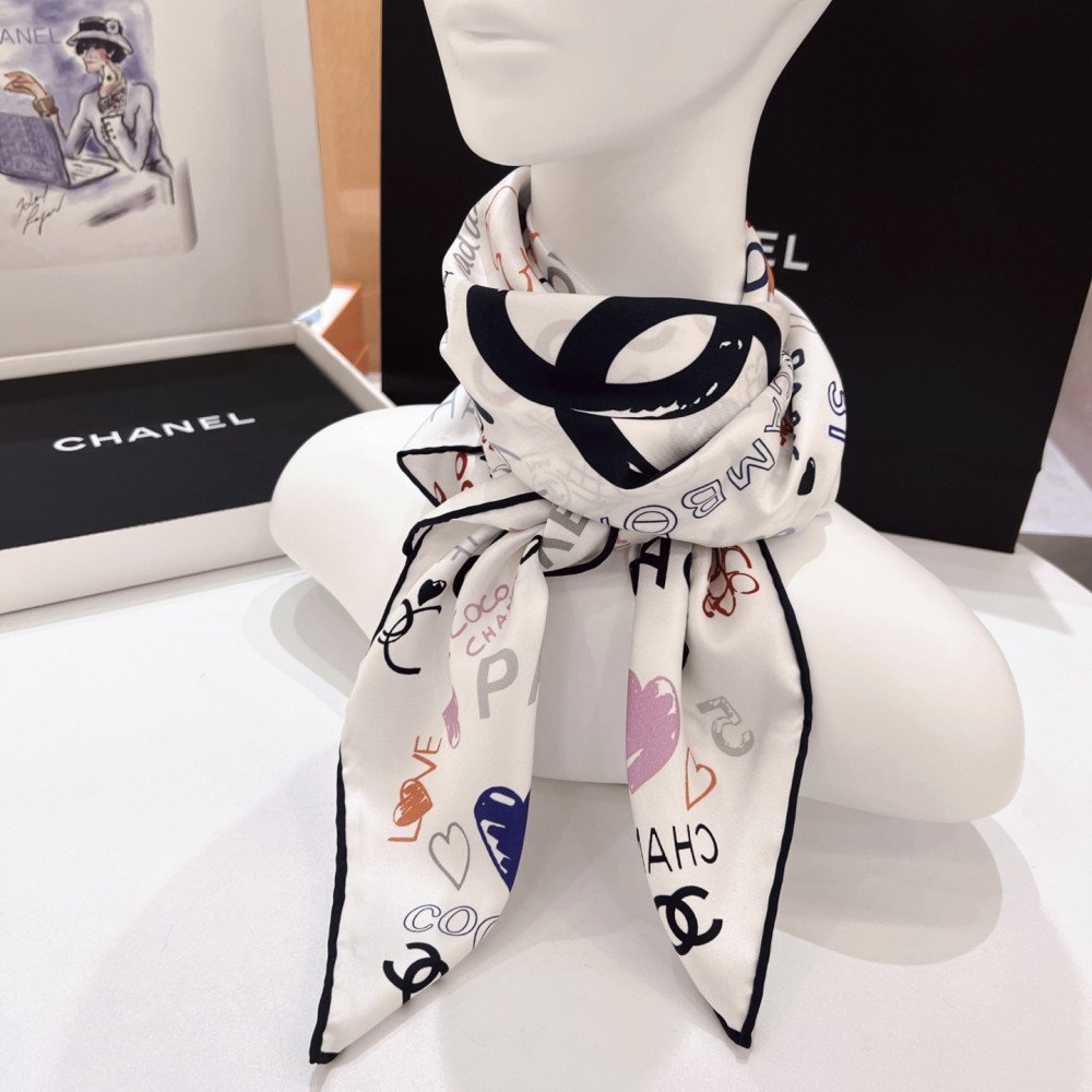 Chanel 100% silk 90cm square scarf!  