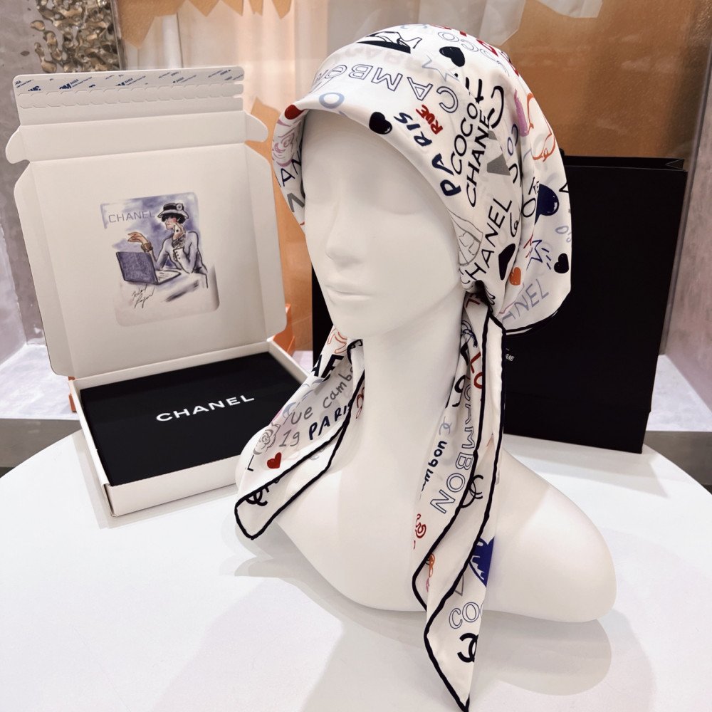 Chanel 100% silk 90cm square scarf!  
