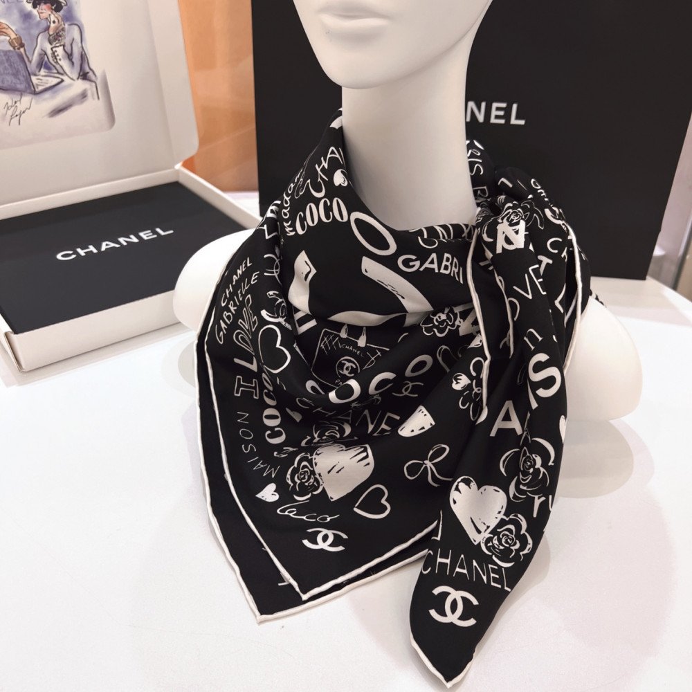 Chanel 100% silk 90cm square scarf! Chanel 100% silk 90cm square scarf!