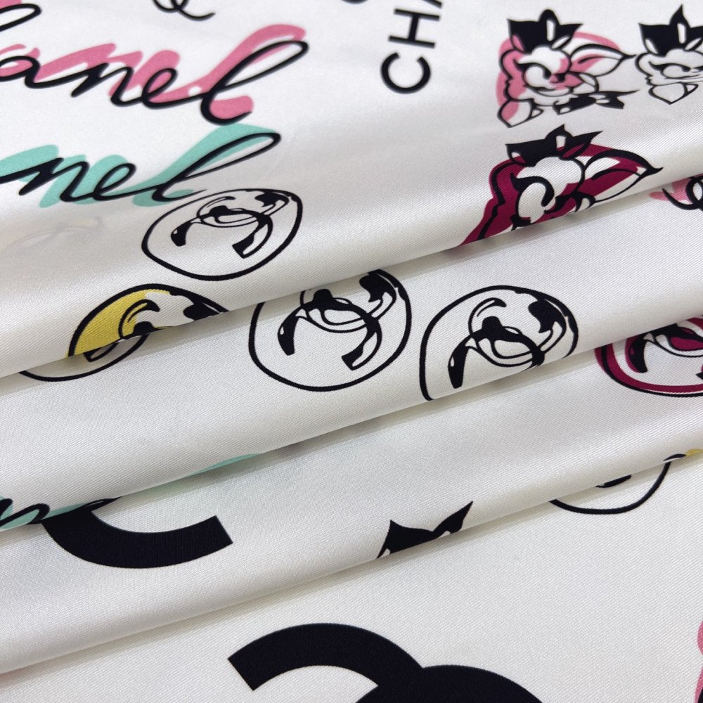 Chanel 100% silk 90cm square scarf!  