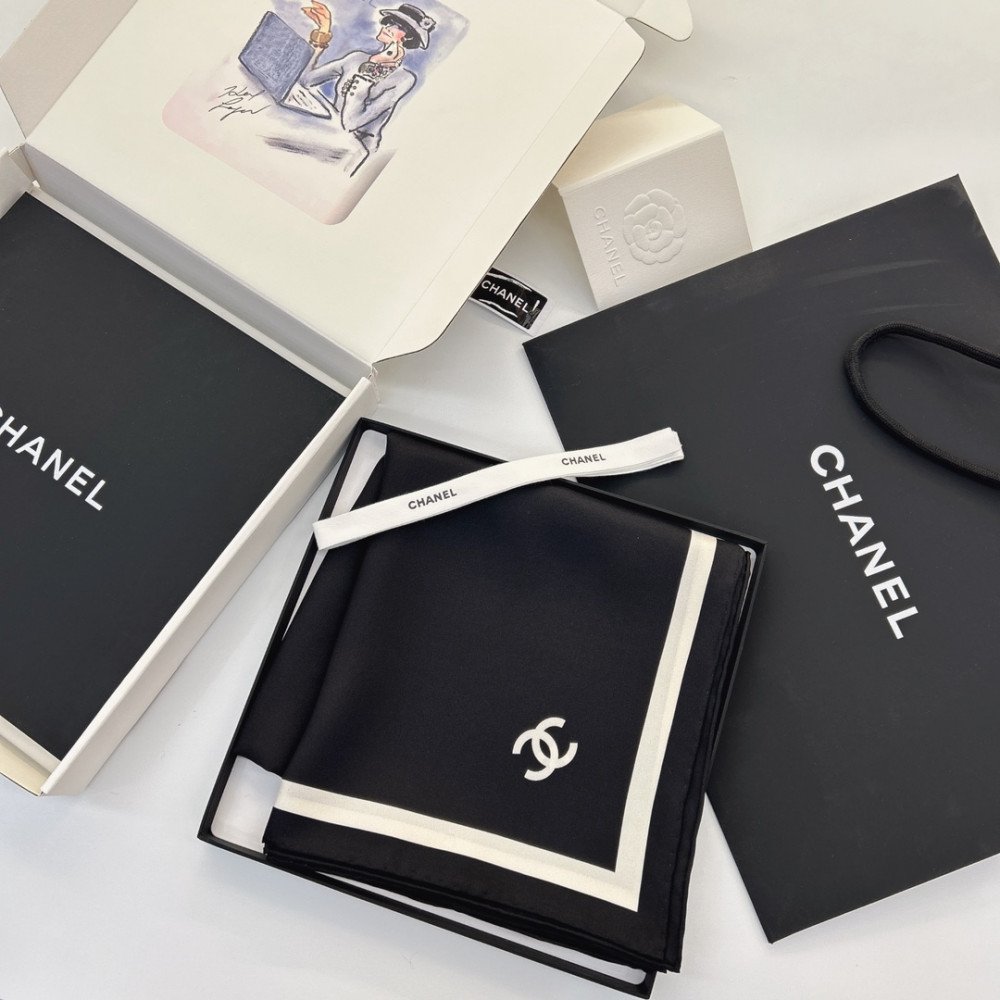 Chanel 100% silk 90cm square scarf!  